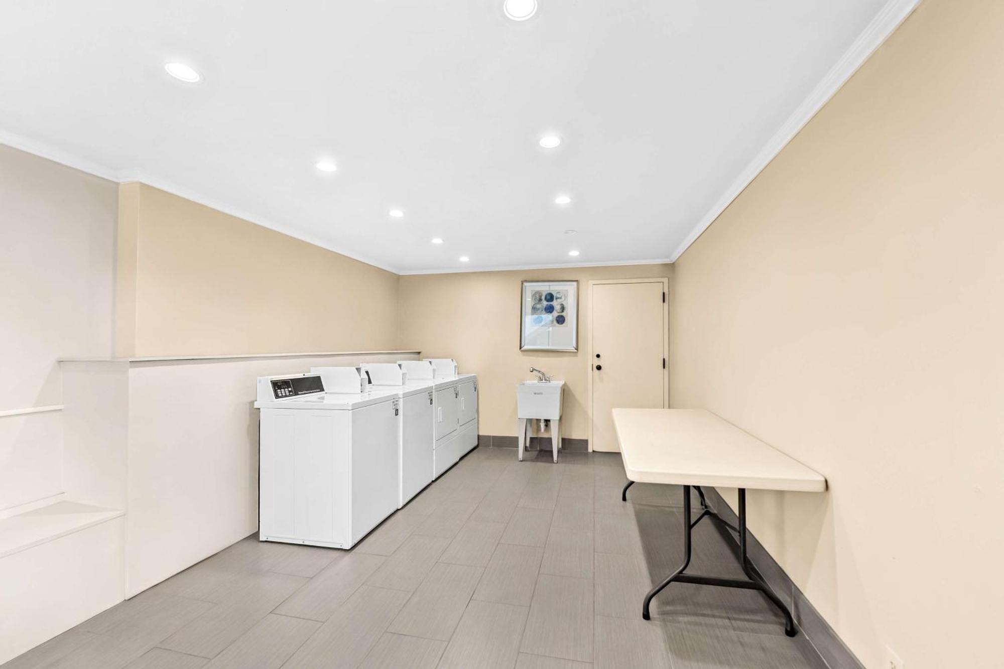 Surestay Plus Hotel By Best Western Southern Pines Pinehurst Extérieur photo
