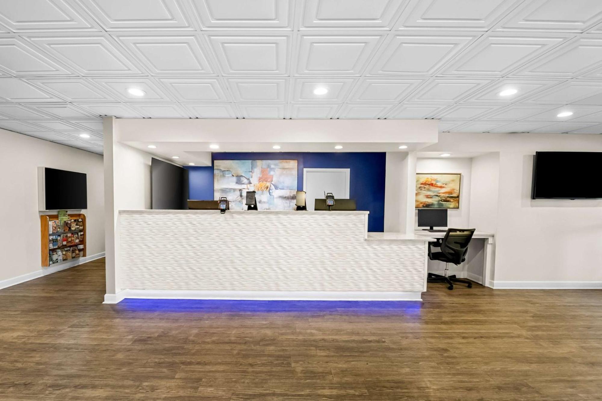 Surestay Plus Hotel By Best Western Southern Pines Pinehurst Extérieur photo