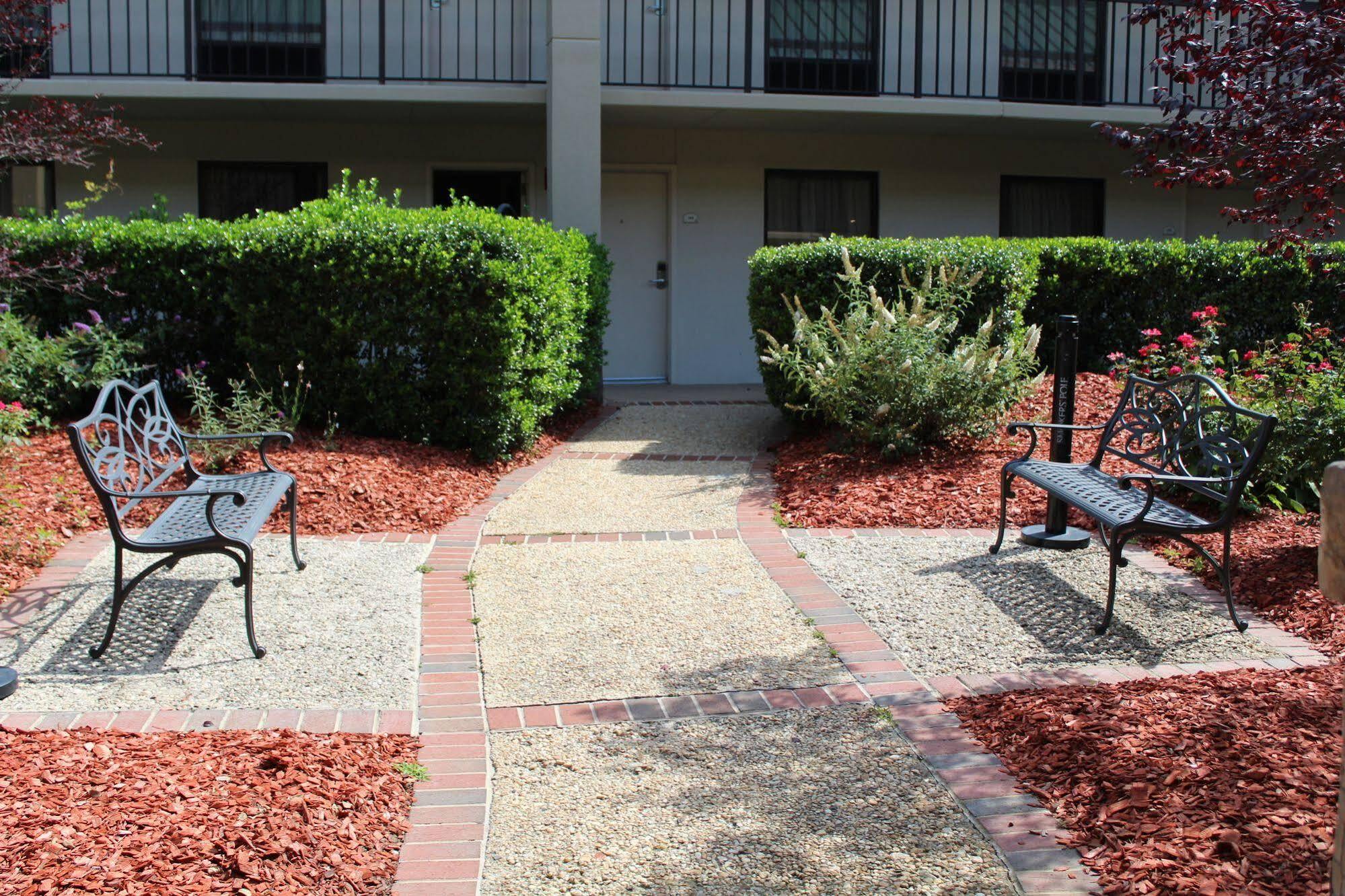 Surestay Plus Hotel By Best Western Southern Pines Pinehurst Extérieur photo